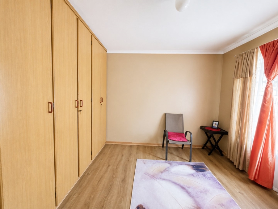 2 Bedroom Property for Sale in Navalsig Free State